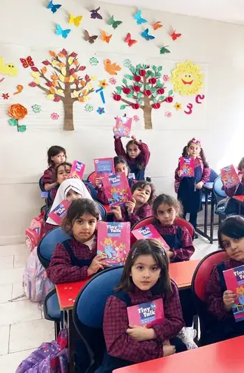 مدرسه فرزانگان ایران، کارگاه‌های زبان انگلیسی فرزانگان ایران: پرورش مهارت‌های زبانی با روش‌های نوین